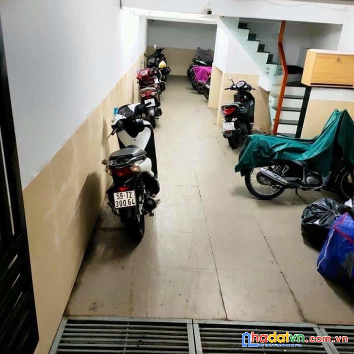 Trịnh đình trọng tòa nhà mặt tiền đường 105m2 kinh doanh thu nhập ổn định