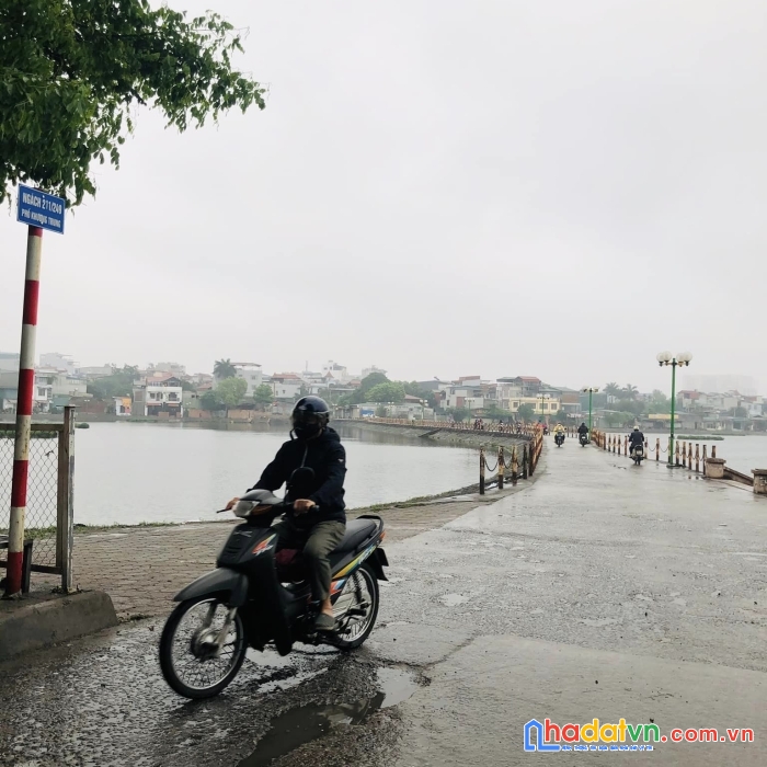 Cần bán gấp nhà phố khương trung, 34m2, mt 3.6m, 3 ngủ, gần ô tô, 3.42 tỷ, 0382328365.