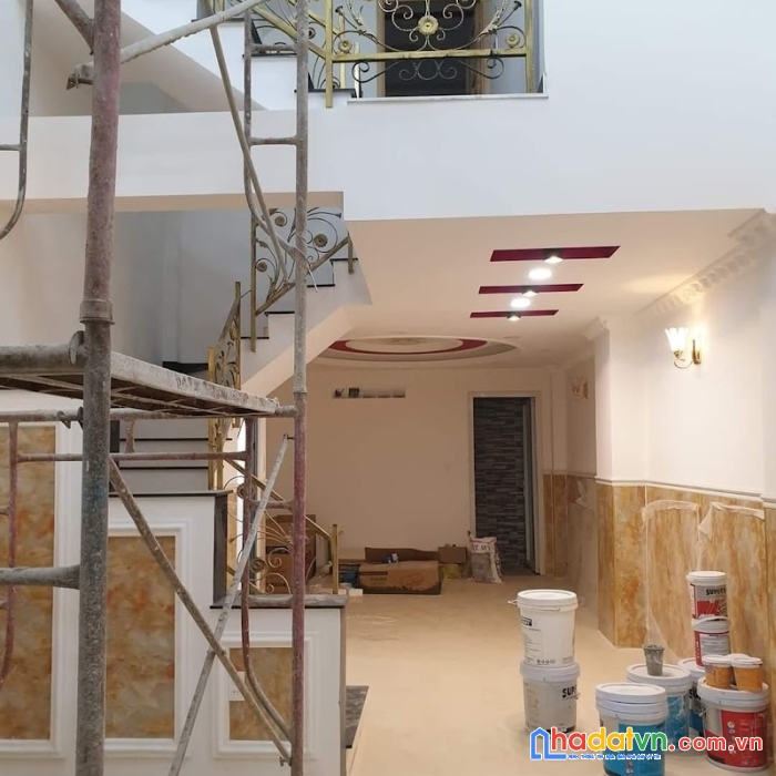 Bán nhà hẻm xe hơi nguyễn xí, 57m2 (4m x 14m), 5 tầng 6pn, khu phân lô vip