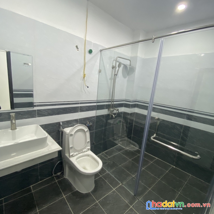Cực hiếm bán nhà mặt phố phú đô lô góc kinh doanh, ô tô dt 36m 5t giá nhỉnh 5 tỷ