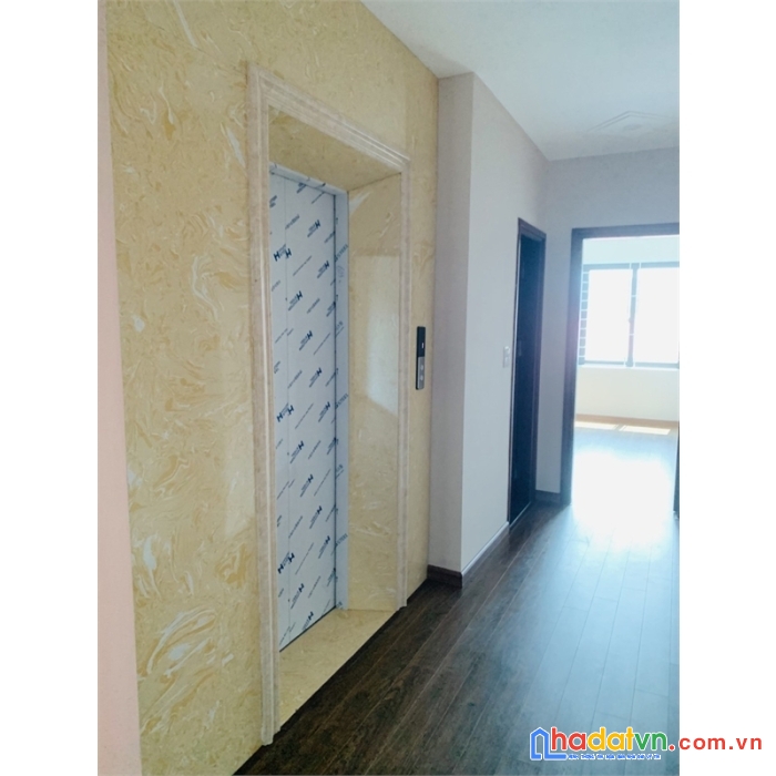 Bán nhà dòng tiền mới xây phố lương thế vinh, ô tô, dt 120m2 8 tầng thang máy chỉ 26 tỷ