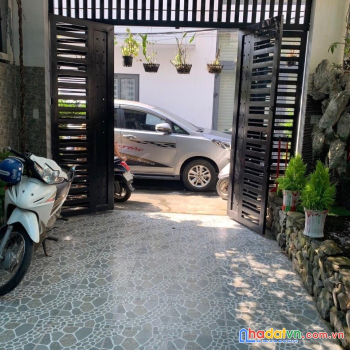 Chủ xoắn bán thạnh lộc 49 quận 12 100m2 hxh chỉ 4 tỷ 7...