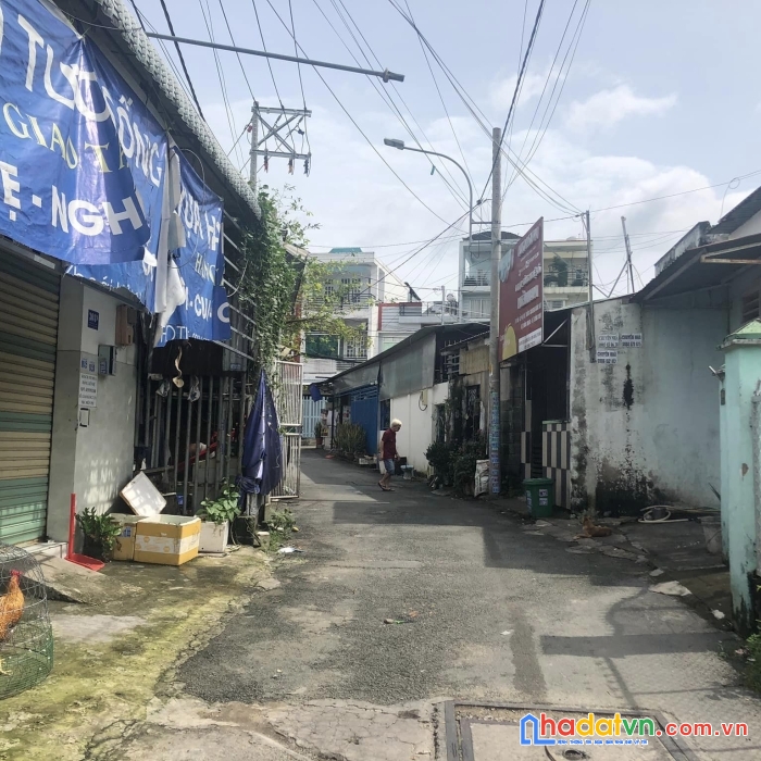 Bán nhà đường số 10 hxh thông phường linh xuân tp thủ đức 83m2 (7,5x11) 1 tầng chỉ 3,7 tỷ