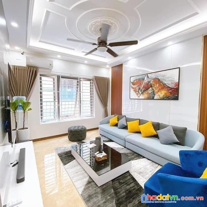 Cho thuê nhà ngã 6 #xã_đàn. đẹp vô cùng. 4 ngủ 1 khách full đồ. 15tr/tháng