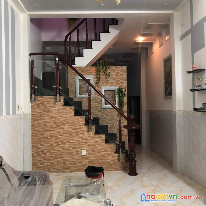 Bán nhà quận 8 siêu đẹp ,hẻm xe hơi . 1 trệt 2lầu, 4pn chỉ 4,5 tỷ