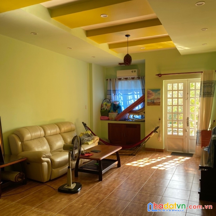 Bán nhà mặt phố ở đường cao lỗ, phường 4, quận 8, hồ chí minh