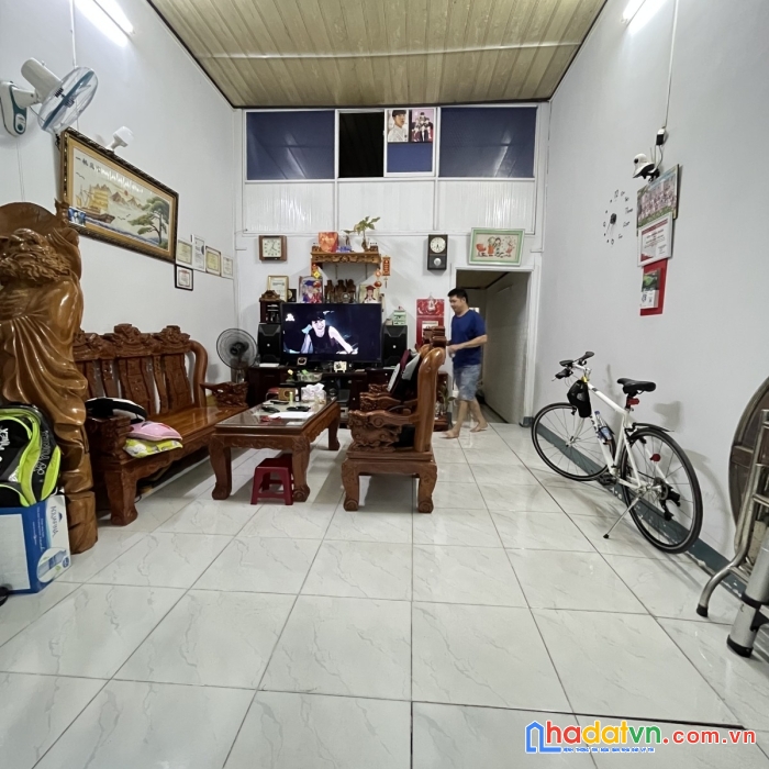 Bán nhà quận 12 - hxh - 68m2 - chỉ 3 tỷ hơn.