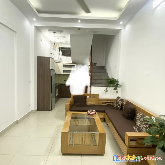 Hộ khẩu cầu giấy nhà đẹp an sinh đỉnh cao 30m2 x 5 tầng , ô tô đỗ cửa mà chỉ nhỉnh 4 tỷ