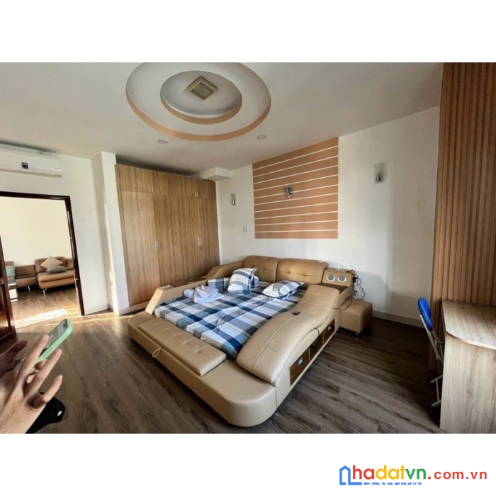 Bán nhà hxh 160m2 quốc lộ 13 chỉ 8 tỷ thương lượng