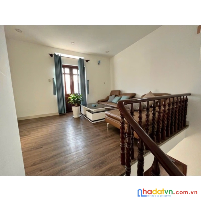 Bán nhà hxh 160m2 quốc lộ 13 chỉ 8 tỷ thương lượng