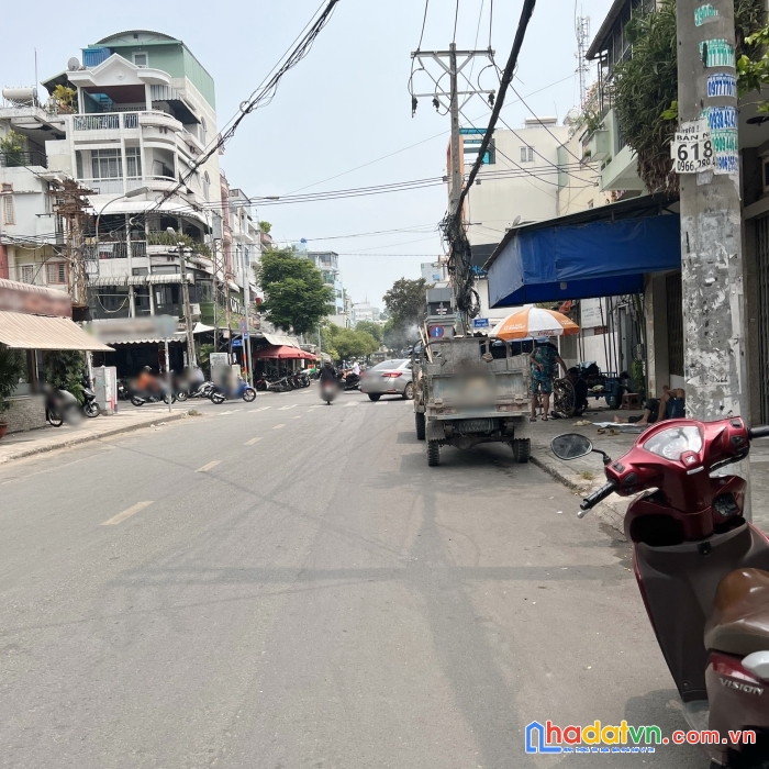 Nhà góc 5 tầng mặt tiền nguyễn tiểu la p5q10 - giá : 13.5 tỷ