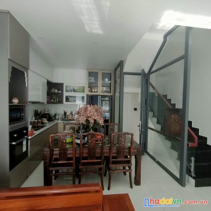Ngộp bank giảm 2ty từ 17 tỷ xuống còn 15 tỷ mặt tiền gò xoài vị trí kinh doanh đỉnh.136m2 ,4 tầng