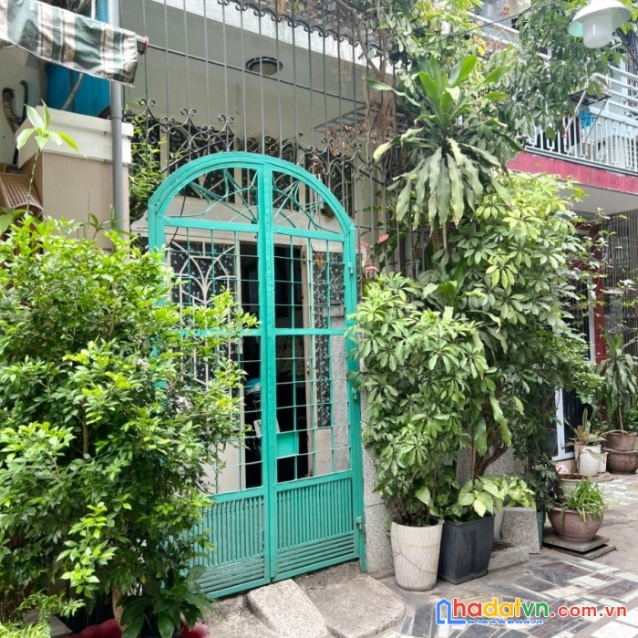 Nhà 4 tầng hẻm 384 đường lý thái tổ p10q10 - giá : 6 tỷ