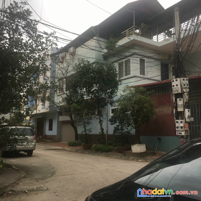 Giảm giá chào 1 tỷ  bán nhà 4 tầng khu hoàn sơn tiên du  bắc ninh 
diện tích 120 m mặt tiền 5 m