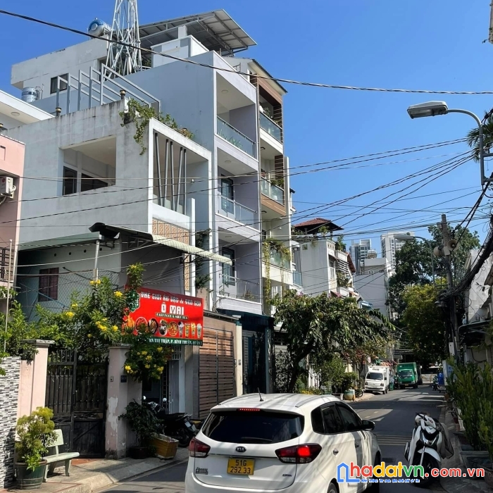 Chính chủ trang bìa ,hẻm xe hơi 8 m,ngay khu vip quận 7,nguyễn thị thập,p binh thuận q7