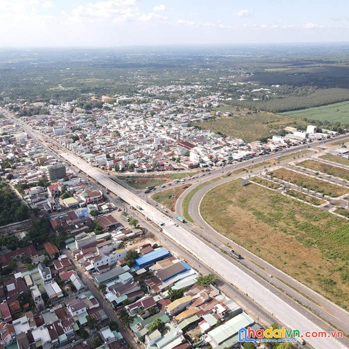 Đất nền sổ đỏ ngay khu công nghiệp dầu giây, mặt tiền đường 32m, giá ưu đãi đầu tư
