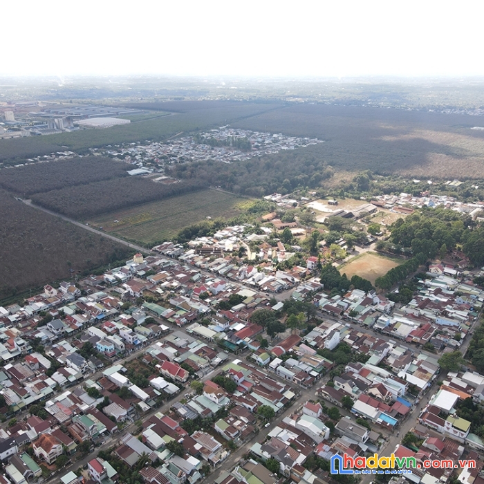 Đất nền sổ đỏ ngay khu công nghiệp dầu giây, mặt tiền đường 32m, giá ưu đãi đầu tư
