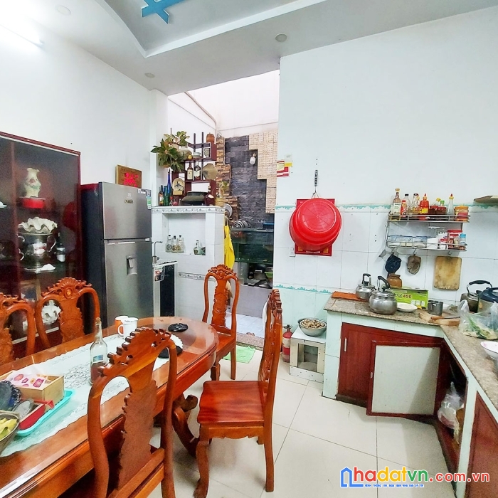 Mặt tiền đông hưng thuận quận 12 - giáp tân bình - dt.98m2, 4 tầng, nhỉnh 6 tỷ.