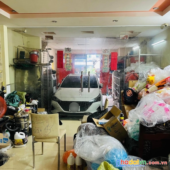 Bán nhà mặt tiền cao đạt ngay trần bình trọng, quận 5, dt: 4.75x20m, 2 t- 3pn, 13 tỷ.