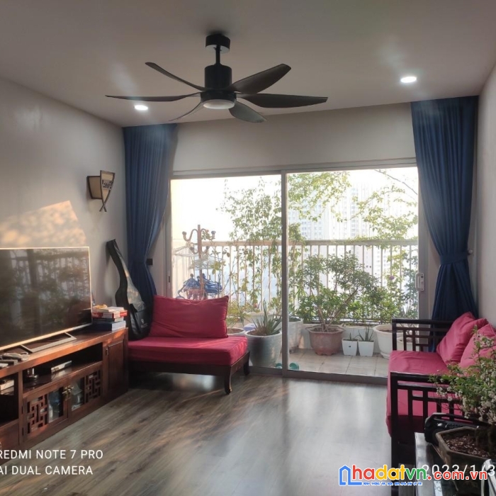 Chính chủ bán căn góc 3pn, 110m2, tầng 20, 2 ban công