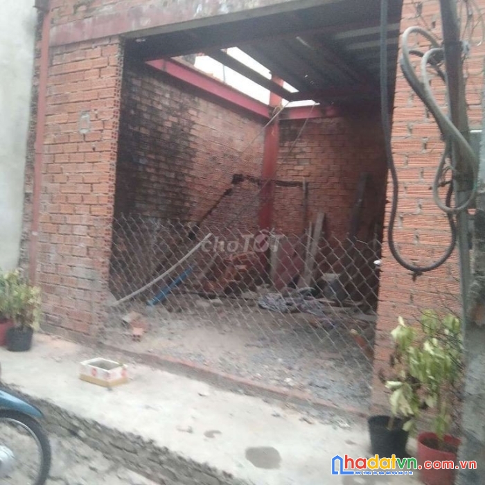 Chính chủ cần bán căn nhà đang xây dựng vị trí đẹp tại quận 10, tp hcm