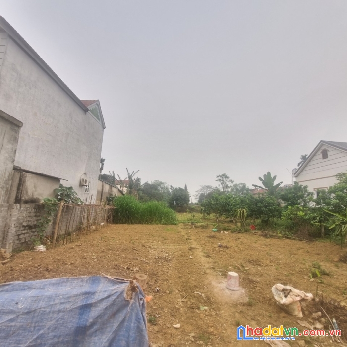 Chính chủ gửi bán lô đất gần fun thổ cư dt 1111m có 956m thổ cư còn lại đất vườn