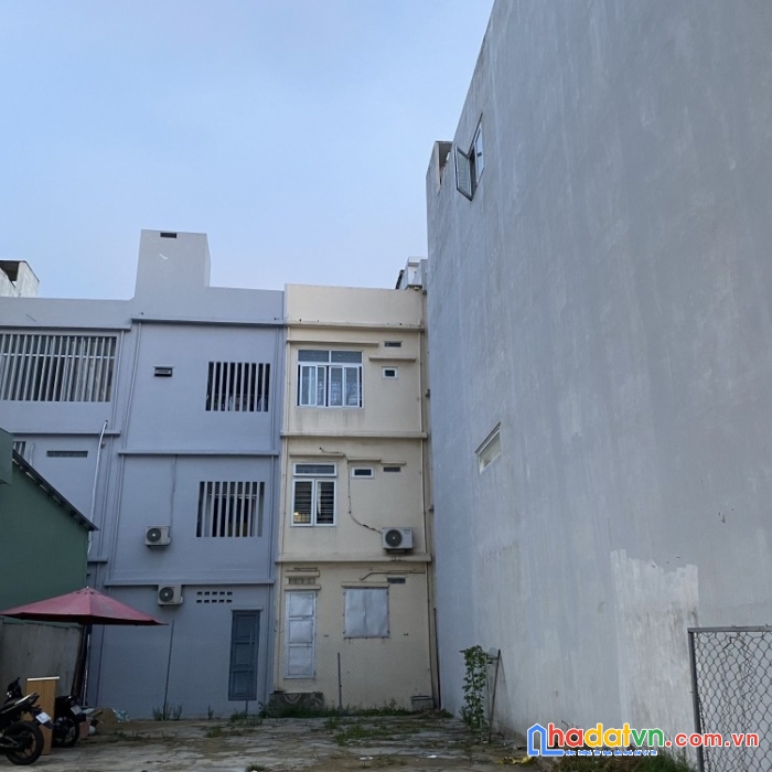 Lô đất hiếm  khu bình minh, gần cầu rồng, vị trí cực đắc địa, 99m2, gía 11.8 tỷ tlcc