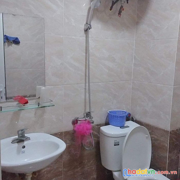 Cho thuê nhà 3 tầng 4 ngủ- ô tô vào nhà - kinh doanh - văn quán hà đông - giá 10tr