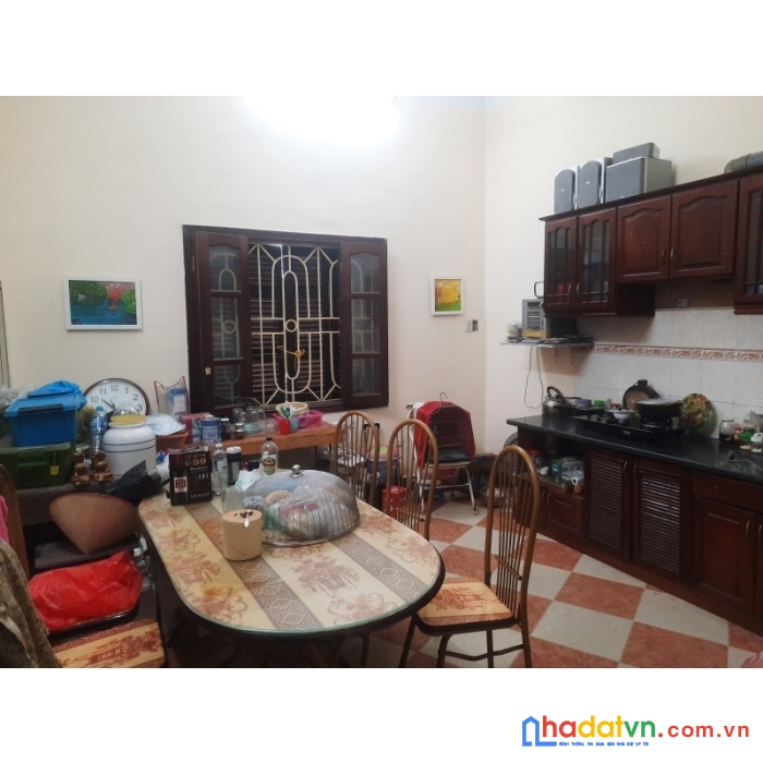 Bán nhà nguyễn ngọc vũ cầu giấy 115m 3 tầng ngõ thông gần phố 11.5 tỷ lh 0975124520
