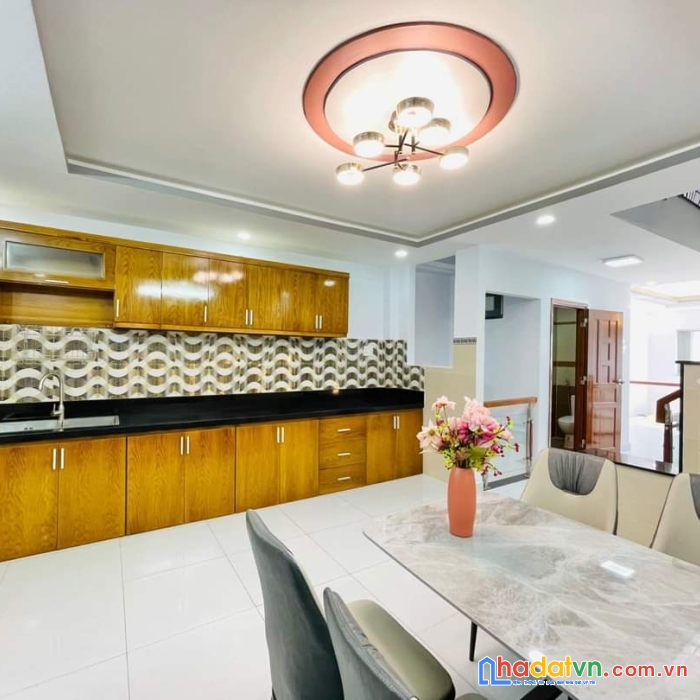 Siêu phẩm phạm văn chiêu, hxh, 4.5x15m, 5 tầng, nội thất cao cấp chỉ 8.5 tỷ tl