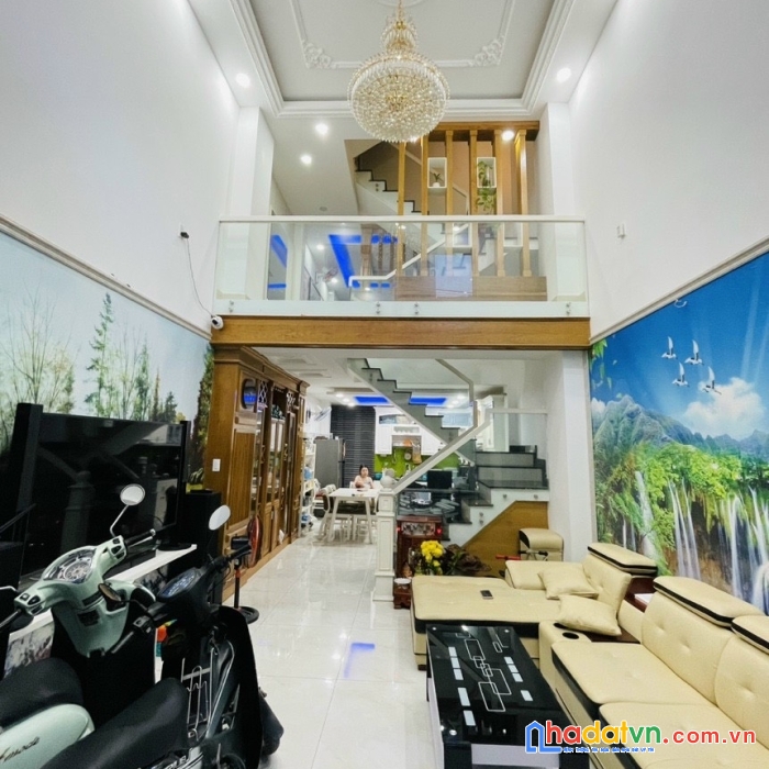 Bán nhà cc hxh, phạm văn chiêu, 4.1x13m, 5 tầng mới đẹp, full nội thất chỉ 6.4 tỷ tl