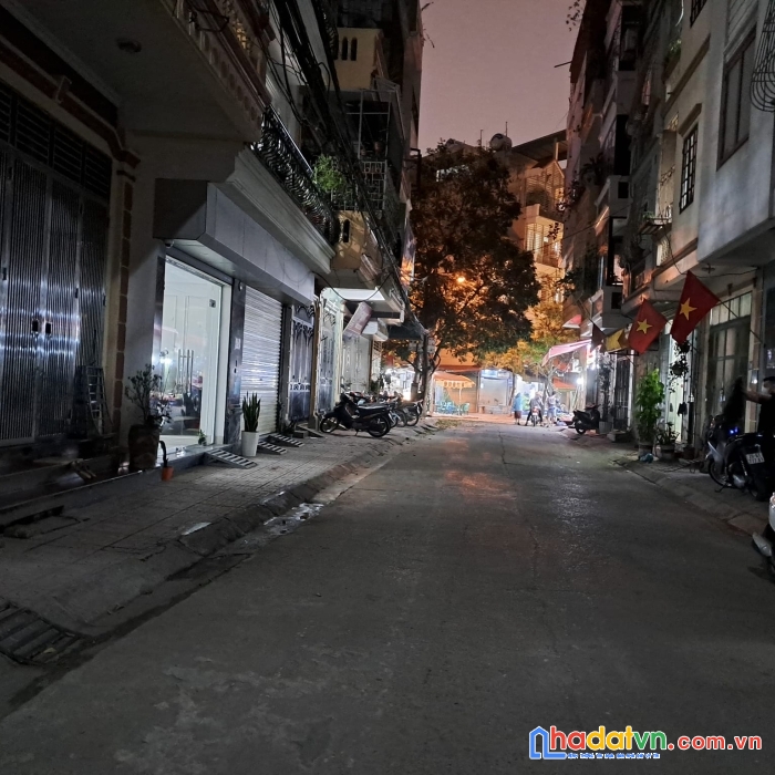 Bán nhà 2 mặt tiền đường kđt mỗ lao, vũ trọng khánh, ô tô kinh doanh, 65mx5t giá 9.5 tỷ