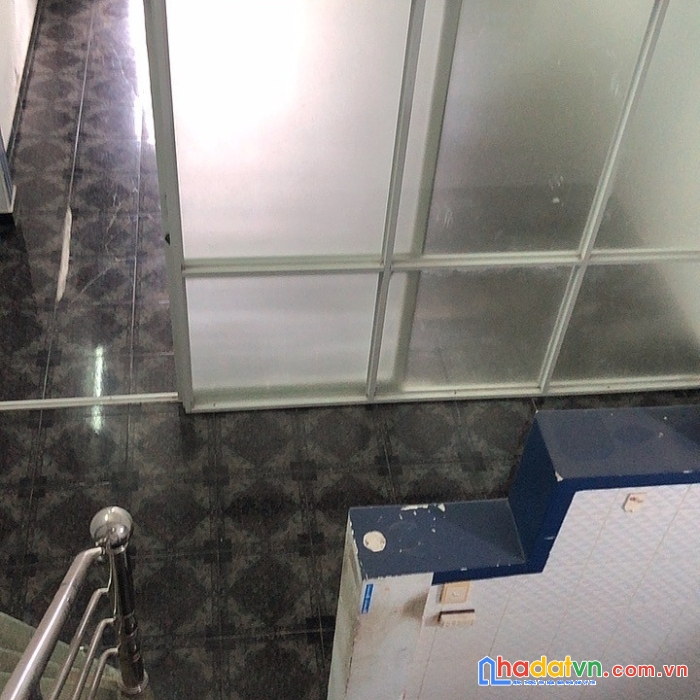 Nhà âu cơ, tp chính chủ 20 năm 42m2 3t gần chợ âu cơ, giáp tb giá chỉ 5tỷxx