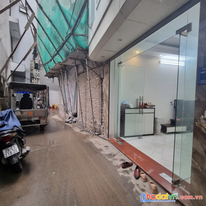 Bán gấp nhà mễ trì ngõ thông nhà dân xây dt 38m 4t giá nhỉnh 4,5 tỷ