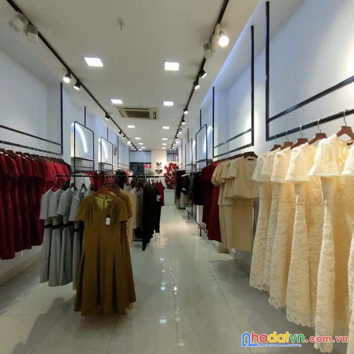Mặt phố vip thái hà, đống đa, 7 tầng thang máy. vỉa hè, ô tô đỗ, kinh doanh đa dạng ngành nghề