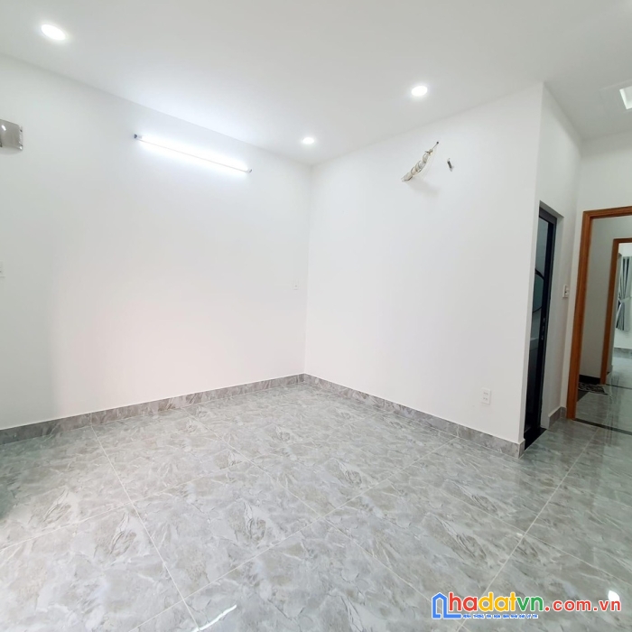 9 căn nhà phố liền kề đường 26 thảng 3, 5 tầng, nhựa 6m, 56m2 chỉ 7.5 tỳ, sát aeon mall tân phú.