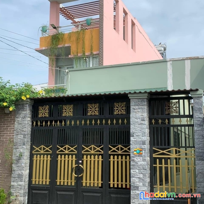 Bán nhà mtkd nhà đẹp lung linh sát lí phục man q7. 4.2 x 19. chỉ 10.6 tỷ