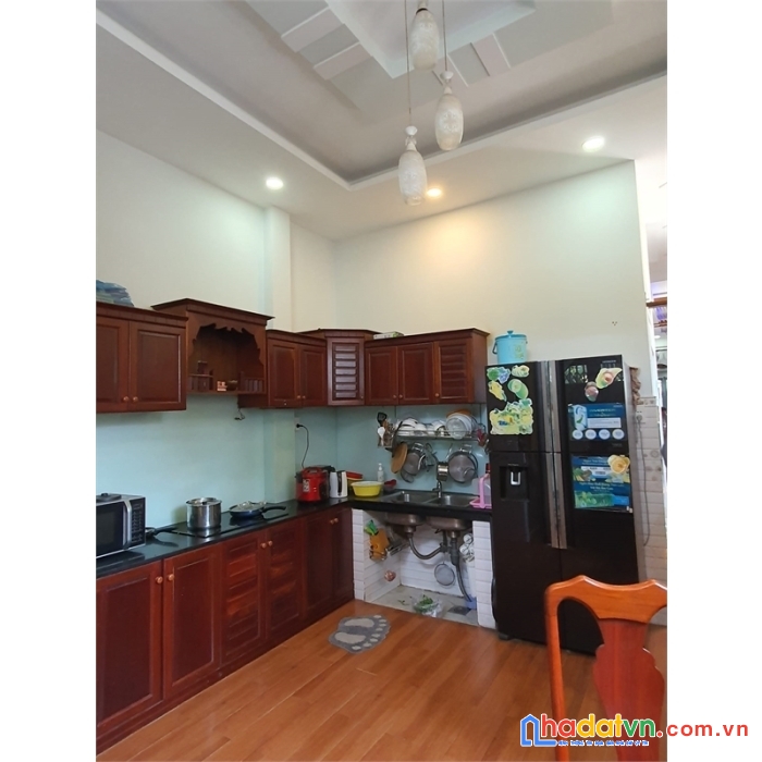 Nhà đẹp lũy bán bích, phú thạnh, tân phú –  hẻm 7m thông, 80m2, 3 tầng, 9 tỷ.