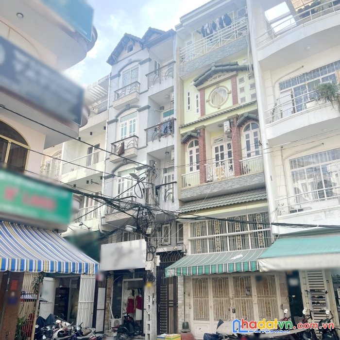 Nhà (5x16.3m) 4 tầng hẻm xe tải đường thành thái p12q10 - giá : 20.5 tỷ