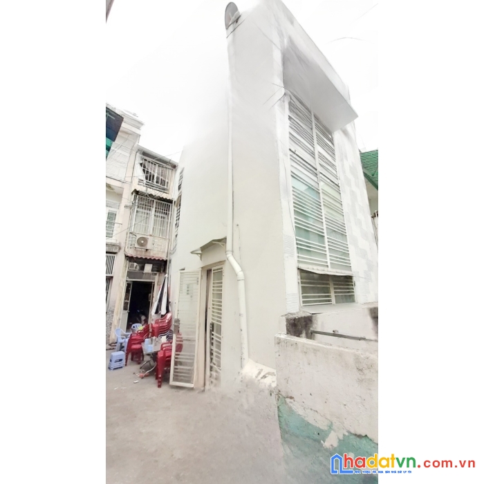 Nhà 3 tầng mới hẻm nguyễn duy p9q8. giá 2,65 tỷ tl