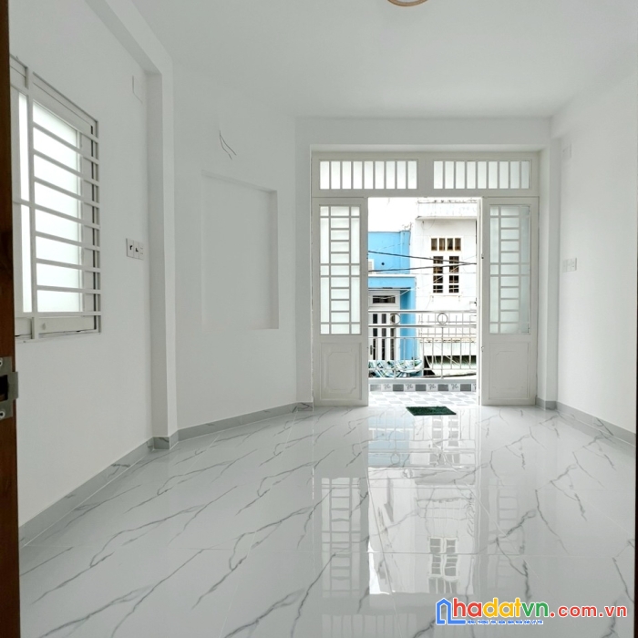 Nhà 4 tầng nở hậu căn góc hẻm hưng phú p9q8. giá 4,35 tỷ tl