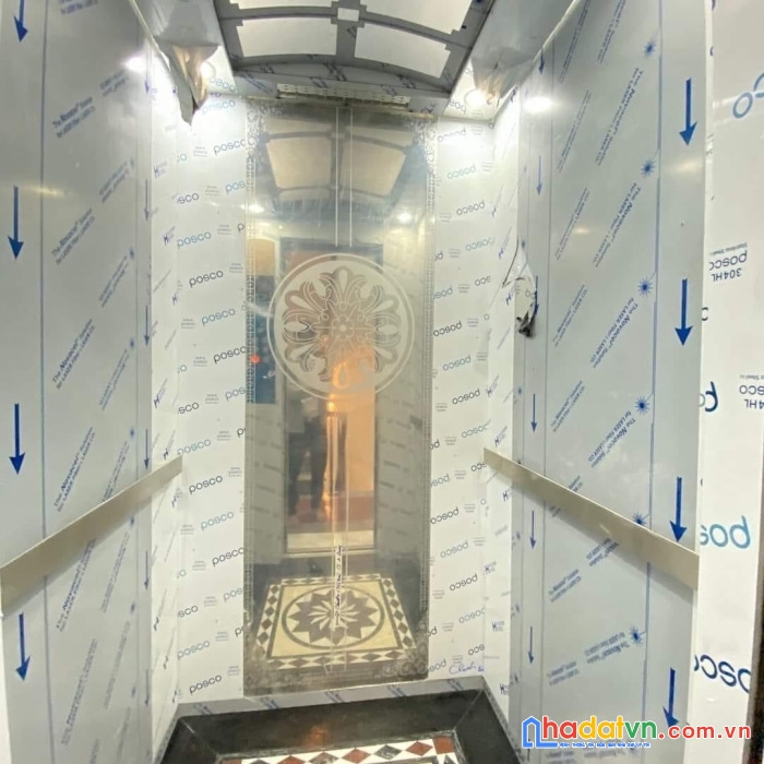 Cực hiếm - đống đa - 7m  ô tô - lô góc - 6 tầng - thang máy - nhà mới - ở ngay - nhỉnh 6 tỷ