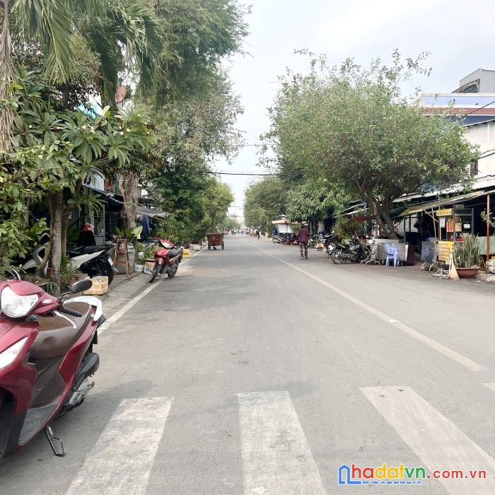 Nhà bán cấp 4 mặt tiền tuy lý vương p13q8 - giá : 6 tỷ