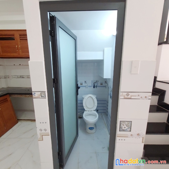 Nhà mới 3 tầng hẻm thông đường bùi minh trực p6q8 - 3.980 tỷ