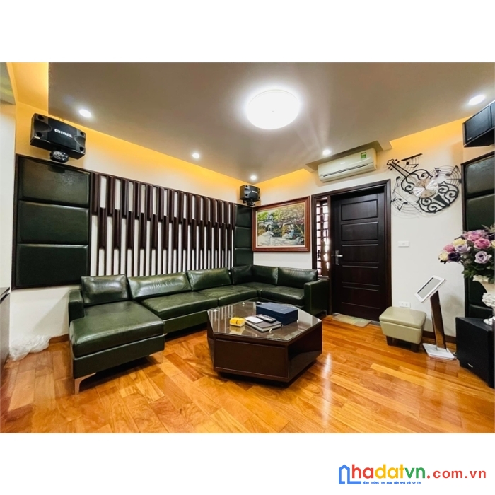 Bán nhà phố huỳnh thúc kháng, ô tô, vỉa hè, dtxd 45m2 x 6 tầng, mt 5,2m. 0338080356