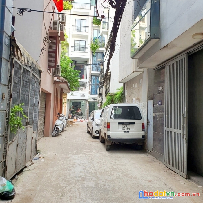 Trung tâm đống đa - ô tô - lô góc - 6 tầng - thang máy - giá 6,1 tỷ - 40m x 6 tầng