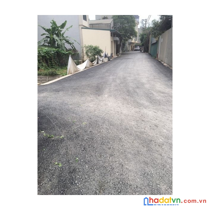 Cần tiền e bán mảnh đất thổ cư ngay đầu đường trục chính thôn đại tự