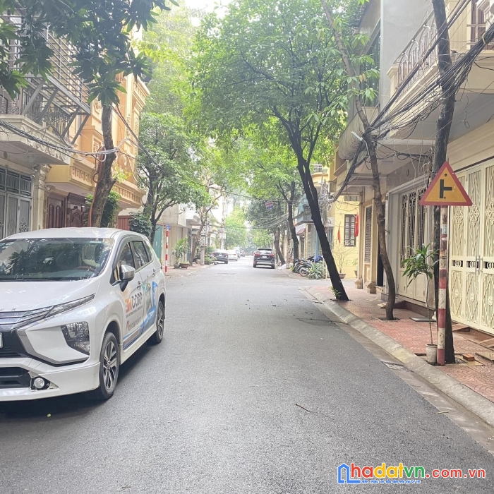 Siêu hiếm nhà phố xã đàn quận đống đa mt6.5m nhà đẹp gara lô góc vỉa hè kinh doanh đỉnh