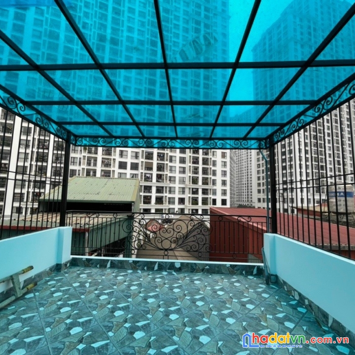 Bán nhà mới 72 nguyên trãi thanh xuân canh roayl city nhinh 5 tỷ.