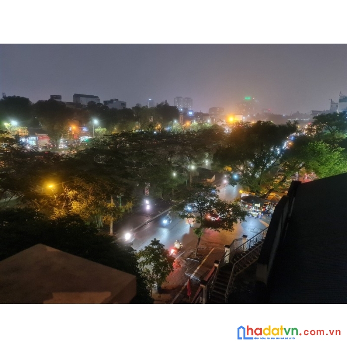 Bán nhà mặt phố nguyễn ngọc vũ 86m 4 tầng mặt tiền 8.5m ô tô tránh 15 tỷ lh 0975124520